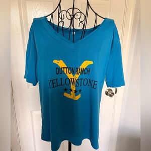 Yellowstone V-Neck Tee - Turquoise with Yellow Graphic